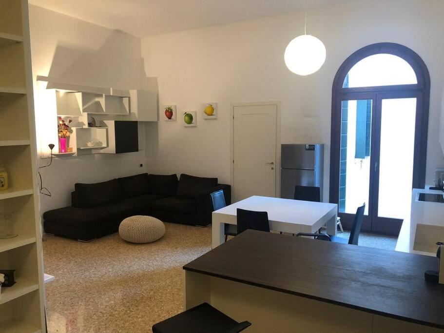 Rio Carmini Venezia Apartamento *